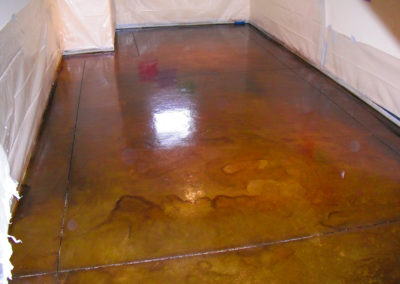 acid and acetone concrete staining