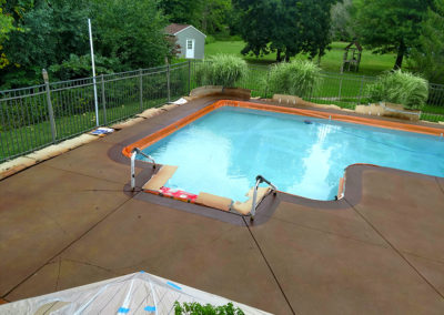 acid and acetone concrete staining